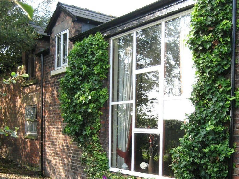 Martin Lane Farm Holiday Cottages Burscough Exterior photo